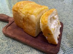 酸奶菠萝吐司-糖涩(新佳丽店)