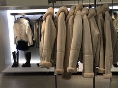-ZARA(金安国际购物广场店)
