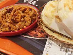 -十三朝牛馍王擀面皮(骡马市店)