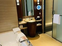 -西双版纳融创皇冠假日度假酒店