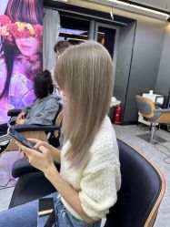 -藤野造型烫发染发