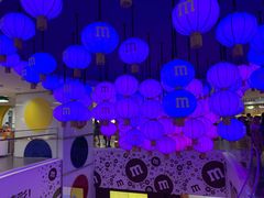 -m豆巧克力世界(上海世茂广场店)