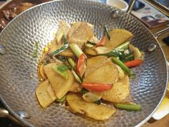 -隔壁老王·家常云南菜(花巷店)