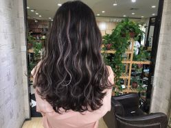 -梳蕾娜 HAIR SALON