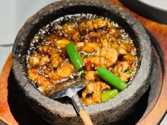 石锅杭椒牛蛙-桂满陇-西湖船宴(西单大悦城店)