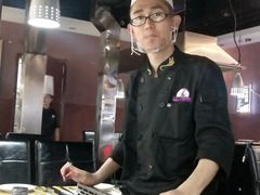 -利昂法式铁板主题餐厅(新奥购物中心店)