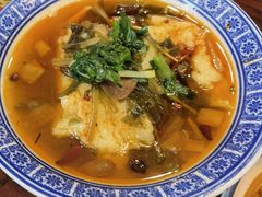 -蓝田九大碗民俗食府(蓝田店)