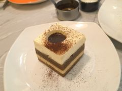 -必胜客(远大路店)