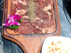 黑椒嫩牛排-热火朝天鲜切牛肉火锅(南强街巷店)