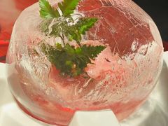 小龙鼎级冰球鹅肠-小龙翻大江文化火锅(太古里店)