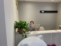 -咪咪专业脱毛连锁机构