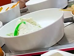 卷心菜-烫煮风旋转涮吧自助小火锅(洪楼大润发店)