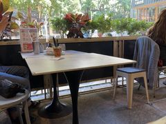-香港新发烧腊茶餐厅(水围店)
