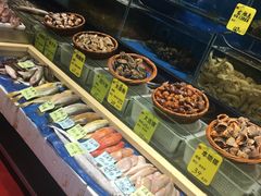 各种鱼，虾-三个渔夫·蒸汽海鲜(五大道店)