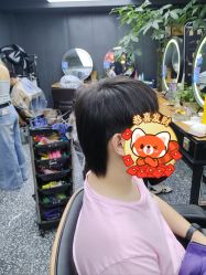 点击看大图 -藤野造型专业烫染接发