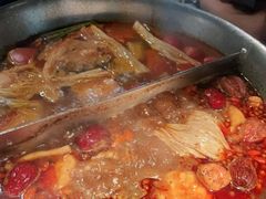 -湊湊火锅·茶憩(新中关购物中心店)