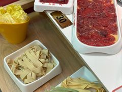 -浪里寻·臻牛养生牛肉火锅(方圆荟店)