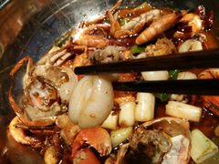 -七欣天香辣蟹火锅(南京建宁路大观天地店)