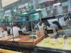 面包甜点陈列柜-鲍师傅糕点(春熙路店)