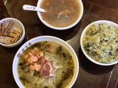 肴肉虾仁面-老半斋(福州路店)
