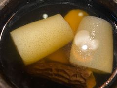 石锅清泉鲜菌汇-解香楼(八盘岭路店)