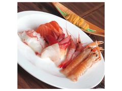 三文鱼刺身-田舍家Inakaya(天汇igc店)