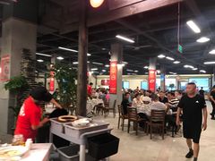 大堂-新李记 · 口味菜馆(南郊公园店)
