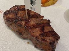 西冷牛排-悦享绿山墙西餐厅