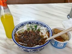 鳝鱼柴鱼面-何记鳝鱼面馆(开发区分店)