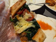 -Efes Turkish & Mediterranean Cuisine 艾菲斯餐厅(陆家嘴店)