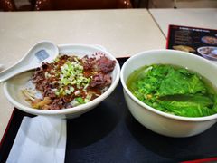 -飞厦老二手槌牛肉丸店