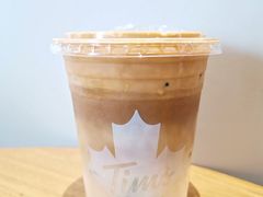 四重奏浮云拿铁-Tims天好咖啡·贝果(雁展路万象天地店)