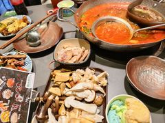 -楠小云·云南鲜菌·鲜牛自助火锅(九眼桥店)