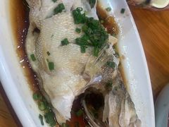 葱油鲈鱼-百家鲜·杭帮菜