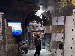 -暴风岛沉浸式体验馆(百联世纪店)