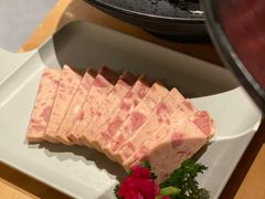 含大肉的特色午餐肉-煲宫猪肚鸡(晶品店)