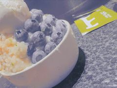 酸酸蓝莓冰-三出山火锅(南京万象天地店)