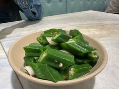 -孔雀云贵川·融合菜(长宁来福士店)