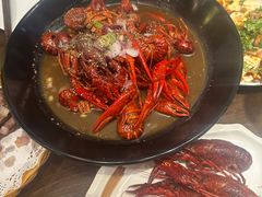 -聚汇三少·龙虾·中餐厅(莫邪路新天地店)