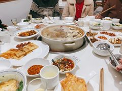 -土连锅·现熬养生汤锅(梁家巷店)