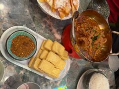 -浩海火燒雲傣家菜(芮欧百货店)