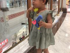 -月星环球港赢在起点早教中心·亲子托班早教体验课儿童兴趣班逻辑思维专注力幼小衔接(普陀中心)