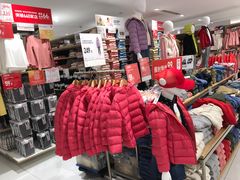 -优衣库(上海正大广场店)