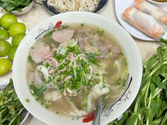 -Pho Hoa Pasteur