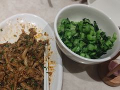-味上湘菜馆(岳麓山店)