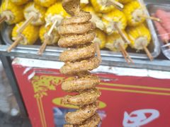 -小魏哥果仁烤面筋