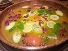 -洱火云南酸菜牛肉火锅(石景山当代商城店)