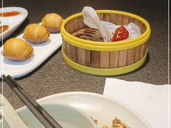 -蝴蝶里·粤菜·点心(滨江龙湖店)