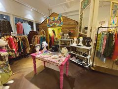 -恋物百货商店(华侨城店)