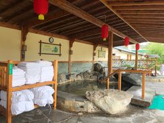 -华山御温泉度假村